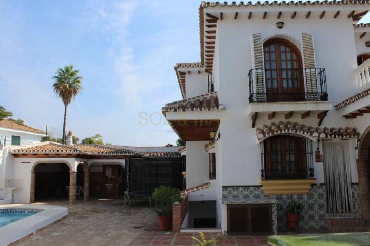 Chalet en venta en Mijas, Mijas Costa photo 0