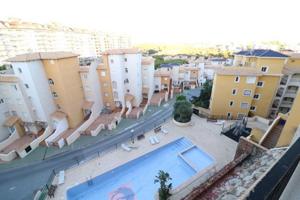 Apartamento en venta en Orihuela Costa photo 0