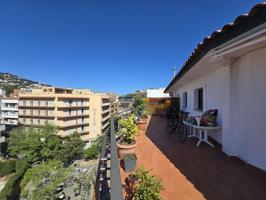 Piso en venta en Lloret de Mar photo 0