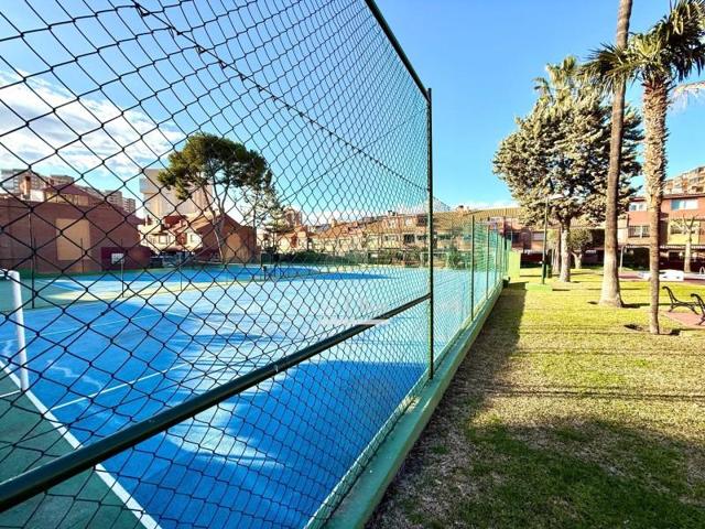 Apartamento en venta en Alicante, Playa de San Juan photo 0
