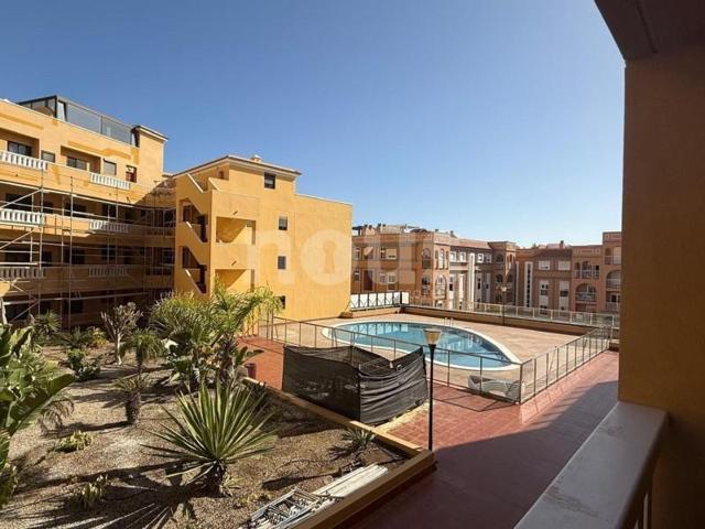 Apartamento en venta en El Médano, Atalaya photo 0