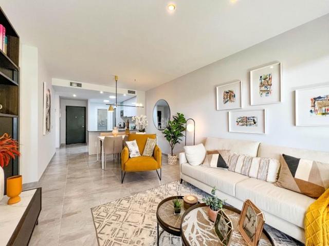 Apartamento en venta en Villamartin, Villamartín-las filipinas photo 0