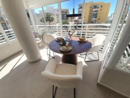 Apartamento en venta en Torremolinos, Centro photo 0