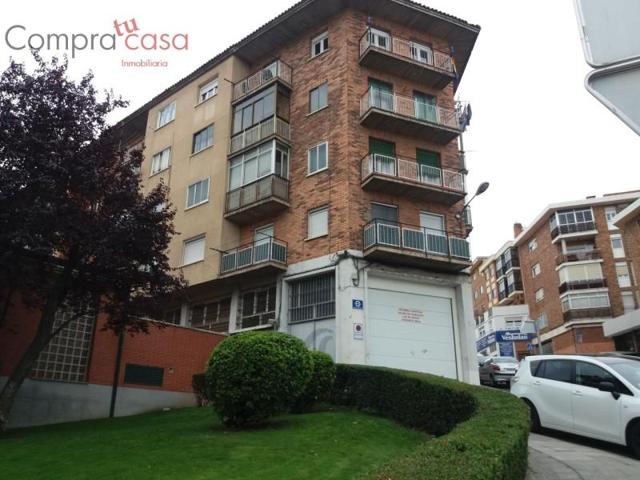 Local comercial en venta en Segovia, Conde de Sepulveda photo 0