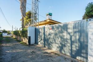 Chalet en venta en Valencina de la Concepción, Emisora photo 0