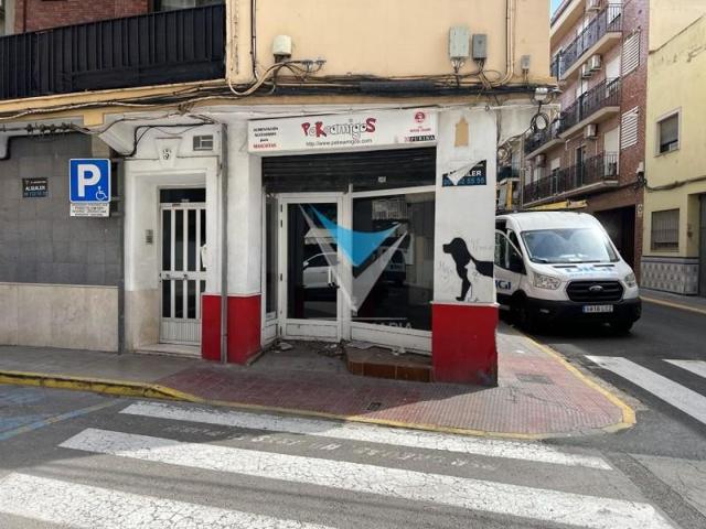 Local comercial en alquiler en Manises, Carrer Rodrigo Botet, 46940 photo 0