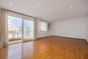 Apartamento en venta en Torrevieja, Centro photo 0