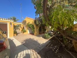 Chalet en venta en Puerto de Mazarrón, Bahía photo 0