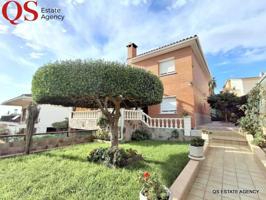 Casa en venta en Cunit, Residencial photo 0