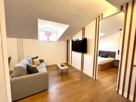 Apartamento en venta en Madrid photo 0