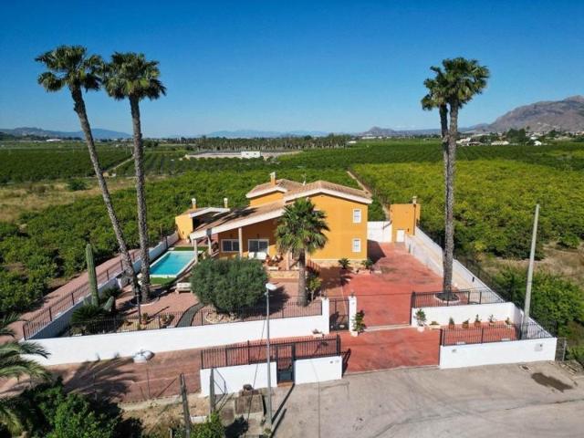 Chalet en venta en Orihuela photo 0