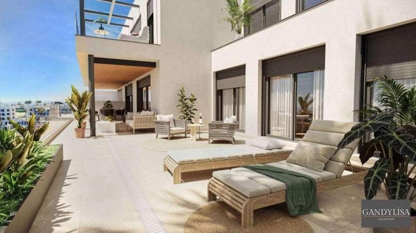 Apartamento en venta en Estepona, Estepona Pueblo photo 0