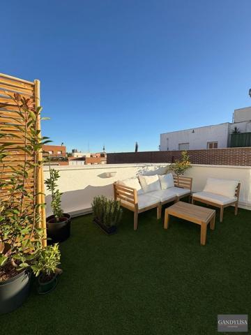 Apartamento en venta en Madrid photo 0