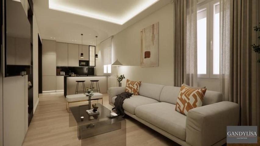 Apartamento en venta en Madrid photo 0