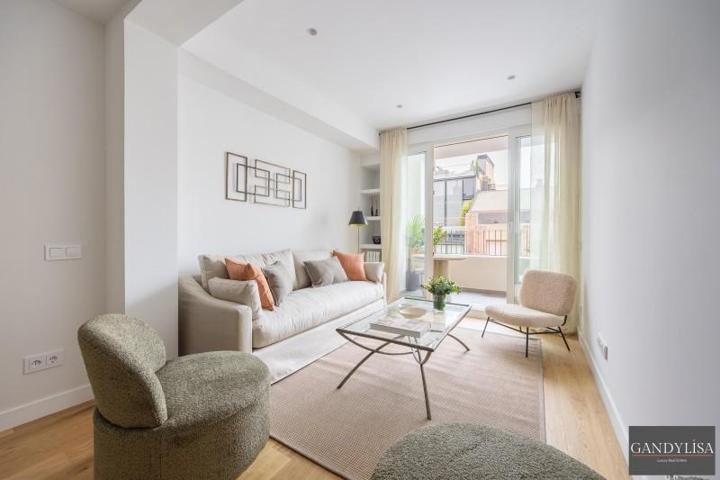 Apartamento en venta en Madrid, Salamanca photo 0