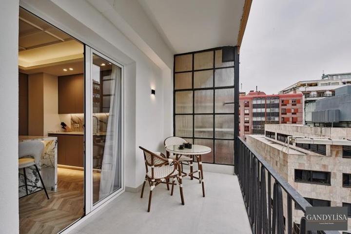 Apartamento en venta en Madrid photo 0