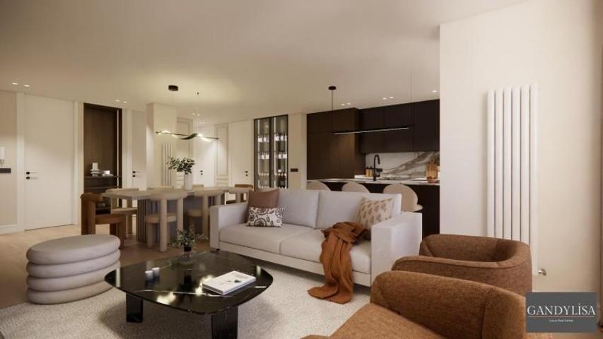 Apartamento en venta en Madrid photo 0
