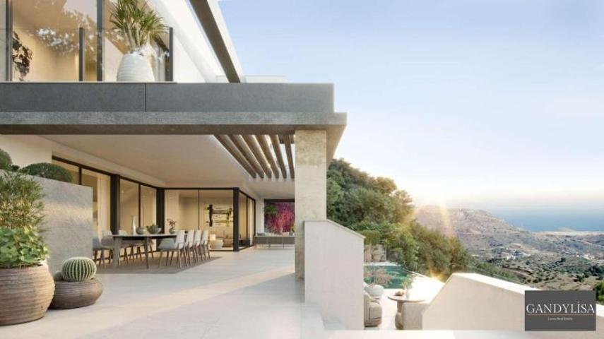 Chalet en venta en Málaga photo 0