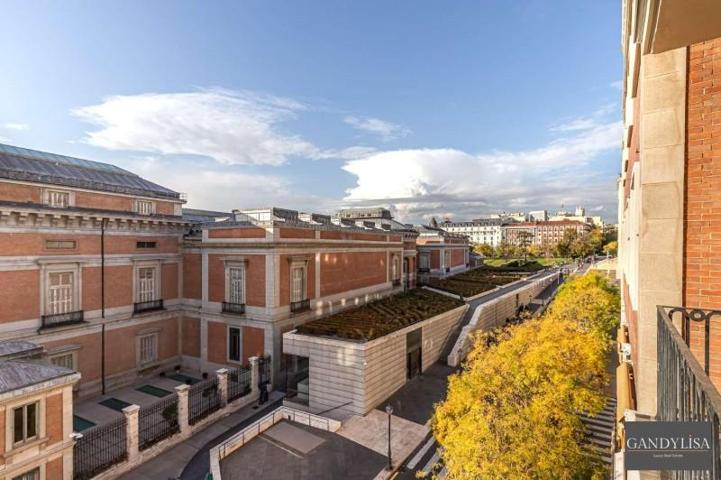 Apartamento en venta en Madrid, Retiro photo 0