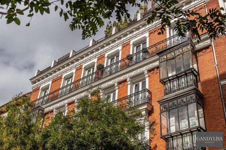 Apartamento en venta en Madrid, Recoletos photo 0
