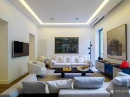 Apartamento en venta en Madrid photo 0