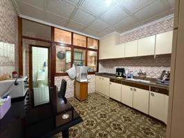 Casa en venta en Monovar-Monover, CENTRO photo 0