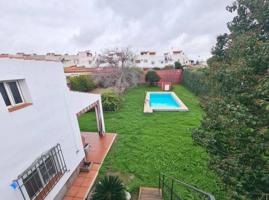 Casa en venta en Ginés, Andalucia photo 0