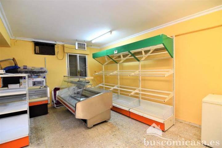 Local comercial en alquiler en Linares, Calle Azorín, 23700 photo 0