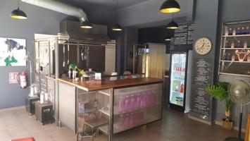 Local comercial en alquiler en Nerja, Centro photo 0