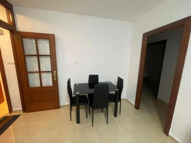 Apartamento en alquiler en Granada, Cartuja photo 0