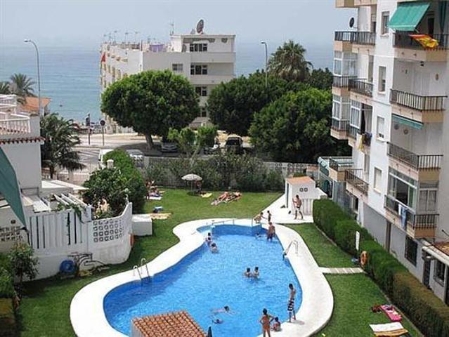 Piso en alquiler en Nerja, Calle el Chaparil, 29780 photo 0