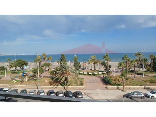 Piso en alquiler en Vélez-Málaga, Paseo Marítimo de Levante photo 0