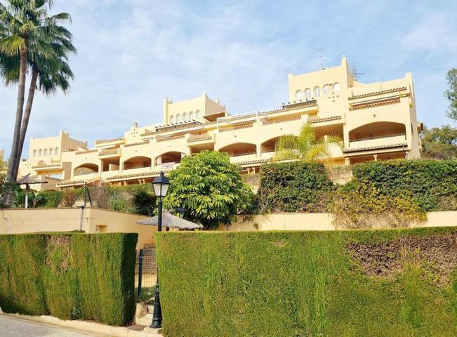 Apartamento en alquiler en Marbella, Marbella Este - Elviria Hills photo 0