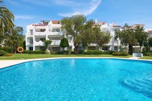 Planta baja en alquiler en Estepona, Estepona East - Costalita photo 0
