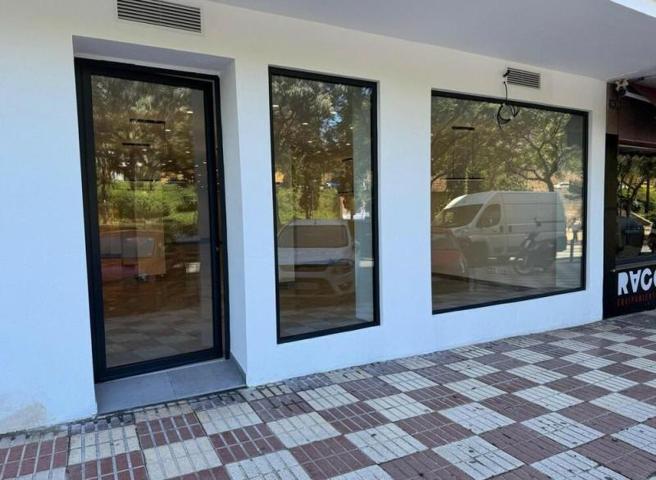 Oficina en alquiler en Marbella photo 0
