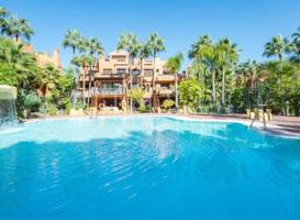 Apartamento en alquiler en Marbella, Nueva Andalucia photo 0