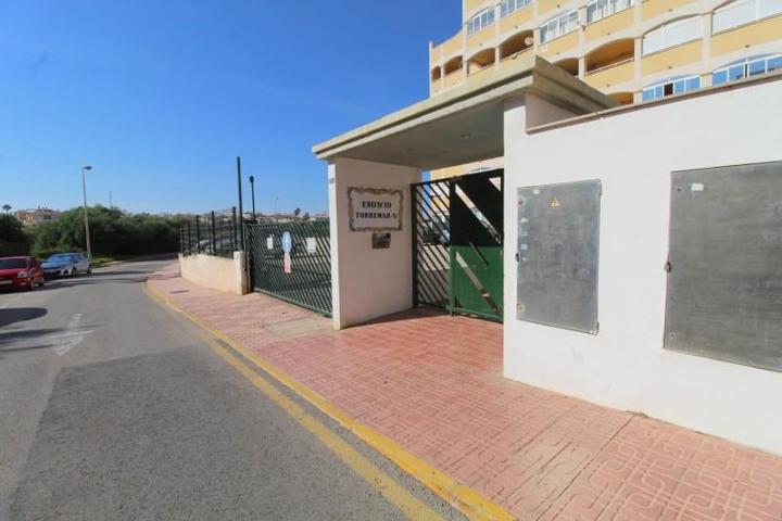 Garaje en venta en Torrevieja, Torreblanca photo 0