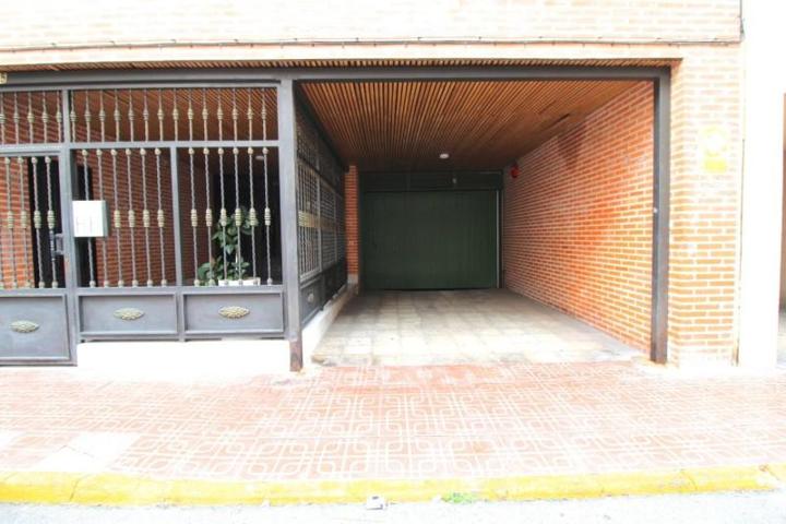 Garaje en venta en Torrevieja, Estacion de autobuses photo 0