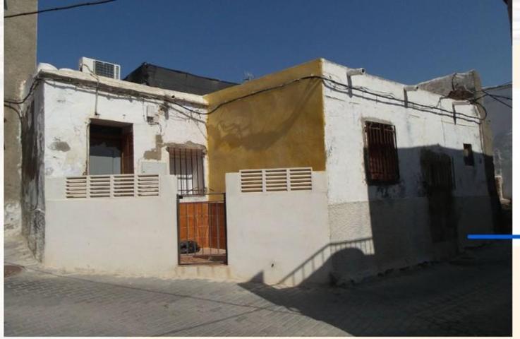 Casa en venta en Adra, Adra photo 0