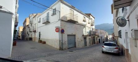 Casa en venta en Quesada, Pueblo - Proximo al centro photo 0