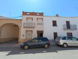 Adosada en venta en Arjonilla, Arjonilla photo 0
