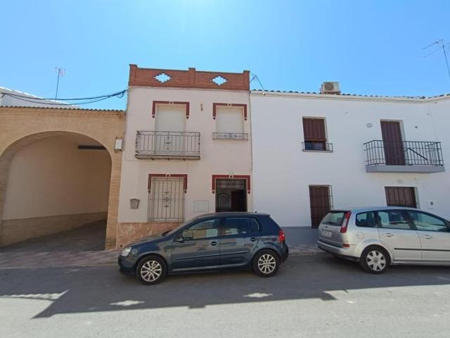 Adosada en venta en Arjonilla, Arjonilla photo 0