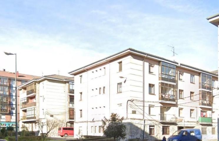Piso en venta en Oviedo, Oviedo photo 0