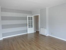 Piso en venta en Quesada, Pueblo - Proximo a colegios photo 0