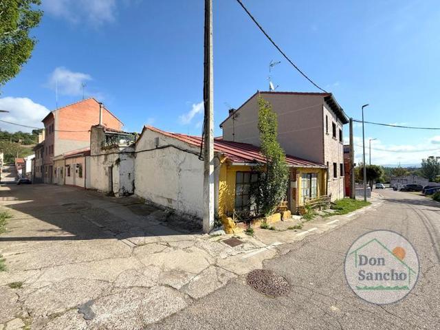 Casa en venta en Valladolid photo 0