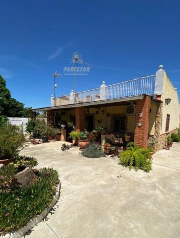 Casa con terreno en venta en Córdoba, Aeropuerto photo 0