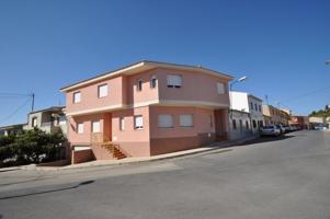 Casa en venta en Ibi, Comunidad valenciana photo 0