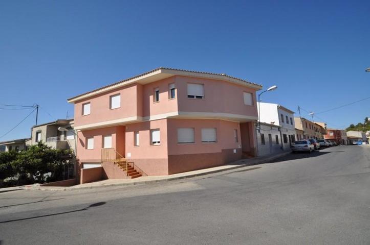 Casa en venta en Ibi, Comunidad valenciana photo 0