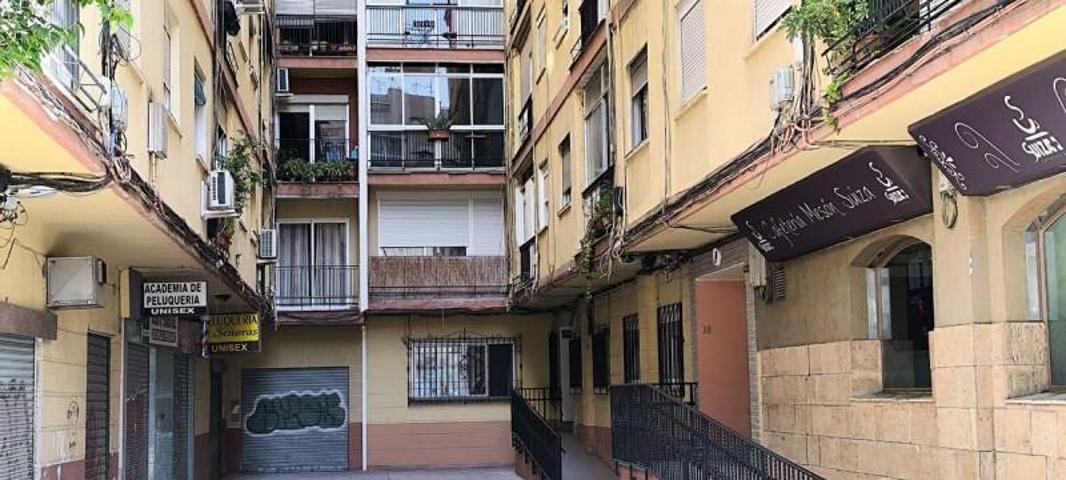 Apartamento en venta en Granada, Figares photo 0
