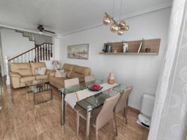 Adosada en venta en San Pedro del Pinatar photo 0